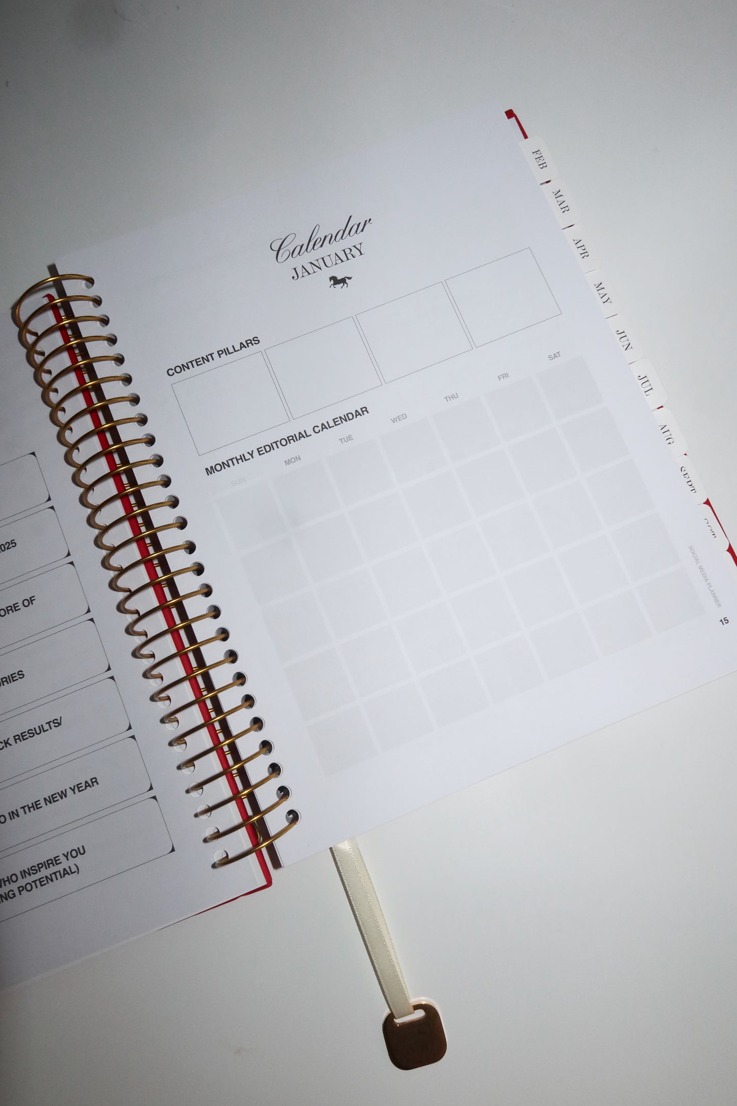 2025 Social Media Planner - Holiday Red